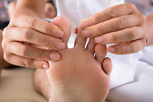 Hammertoe and Foot Pain – My-Happy Feet - The Original Foot Alignment Socks
